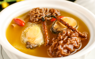 冬蟲夏草頭煲湯指南：三招解鎖滋補(bǔ)精華